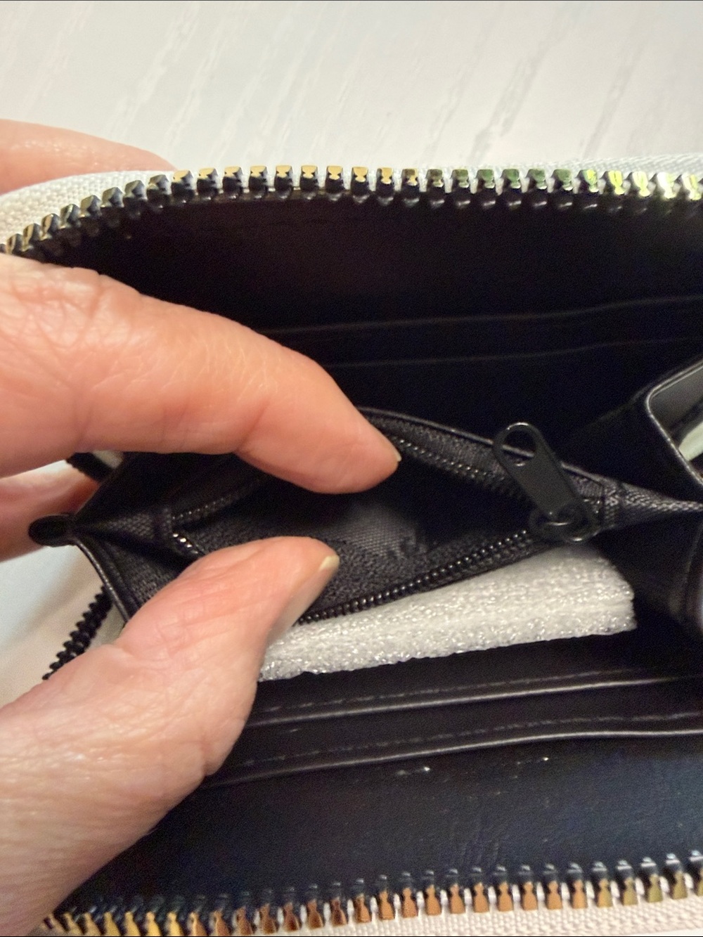 NWOT Cow Print Zip Wallet in Black and White - Picture 6 of 7